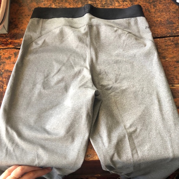Nike pro dri-fit leggings - Picture 2 of 3